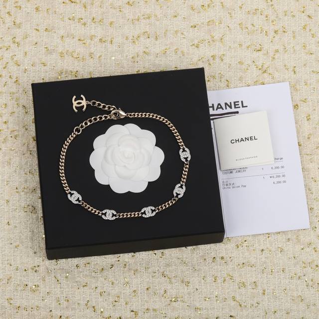 204931 Our Product Zp8060, Bulk Orders Available. Must-Have Necklace! Ch Nel Han