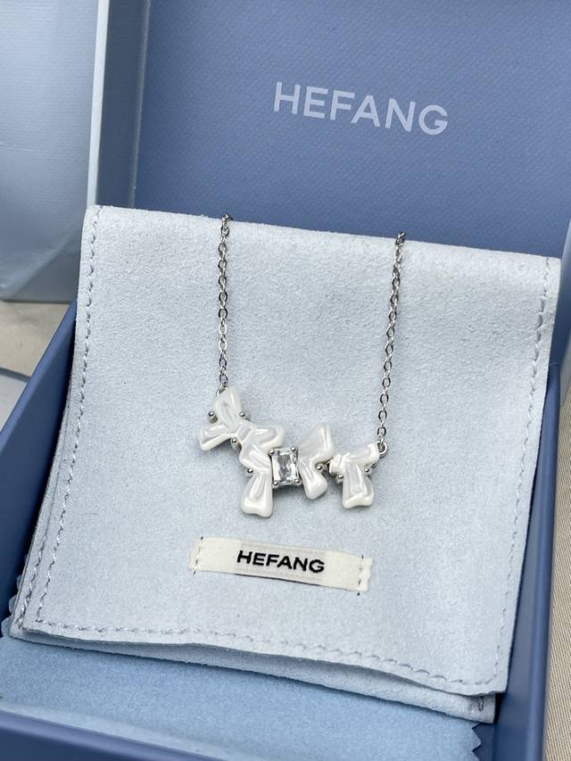 New Hefang Bow Pearl Collar Chain