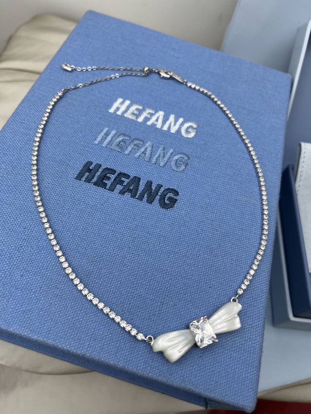 New Hefang Hefang Mother-Of-Pearl Bow Necklace