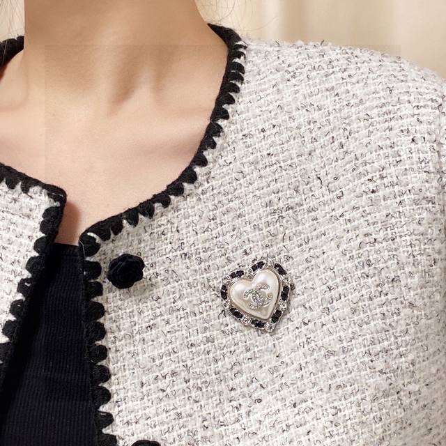 Chanel New Silver Black Leather Heart Brooch, The Ultimate Accessory For Women W