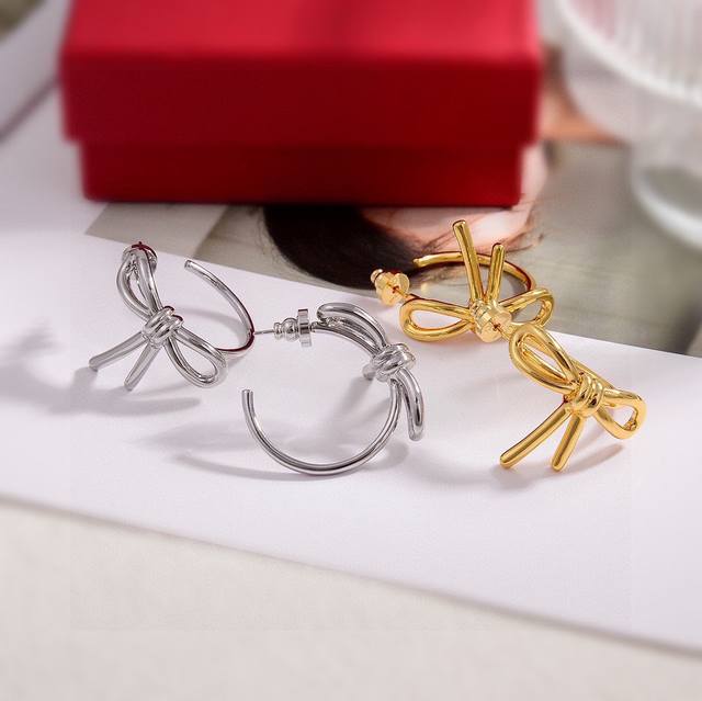 Valentino New Butterfly Knot Earrings - Major New Arrival Trending Online! Simpl