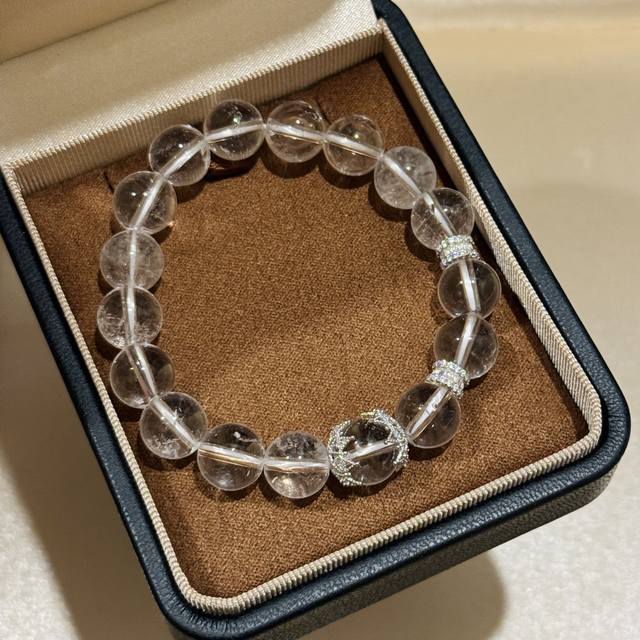 A5930: This Ins-Style Water Mist Jade Lace Crown Bead Bracelet Is Incredibly Ele