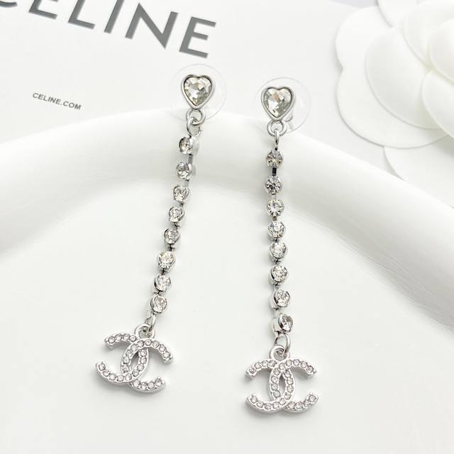 Today's New Arrival, Code E3061 0243825 Chanel Ear Studs, Hot-Selling New Arriva