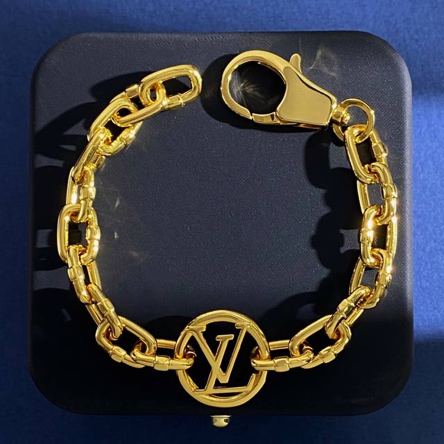 Lu94 Lv Louis Vuitton European And American Punk Street Style Fashion Metal Smoo