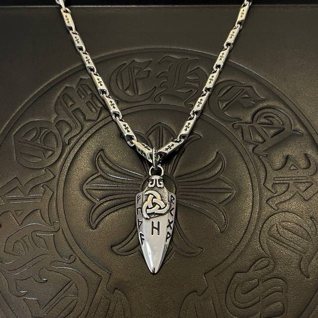 New Arrival, Boutique Quality Chrome Hearts Classic Retro Diamond Cross Necklace