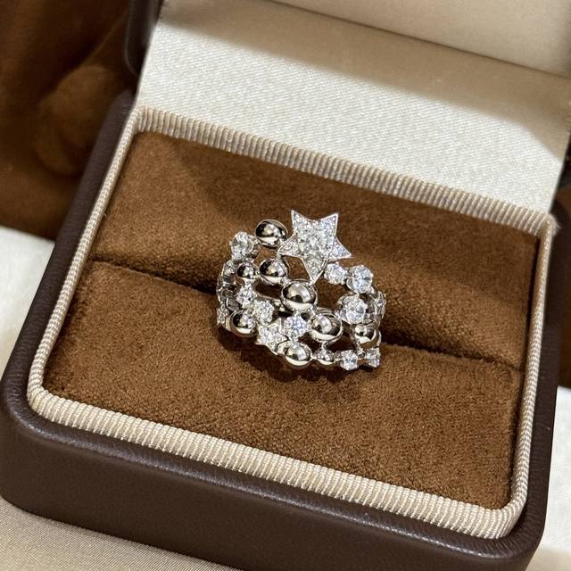 A6010 Vintage-Style, Chanel-Inspired, Star-Studded Double Star Ring, Meticulousl