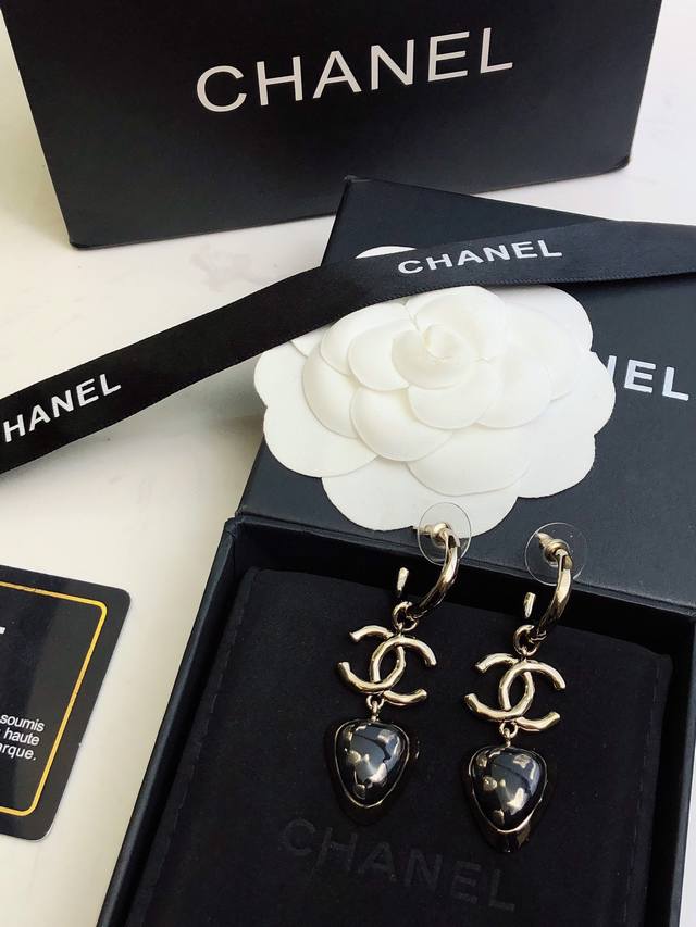 Beautiful New Official Website Design Chanel Earrings, Identical To The Original