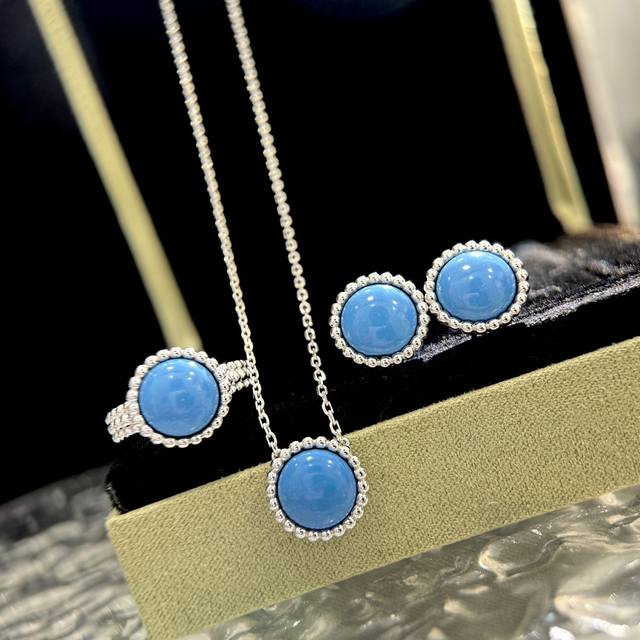 Pure Silver Ring, Pure Silver Necklace, Pure Silver Earrings A4412 Van Family Th