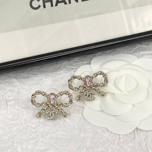 Code E2363 Chanel Earring Best-Selling New Arrival Chan 23 Pink Diamond Pearl Kn