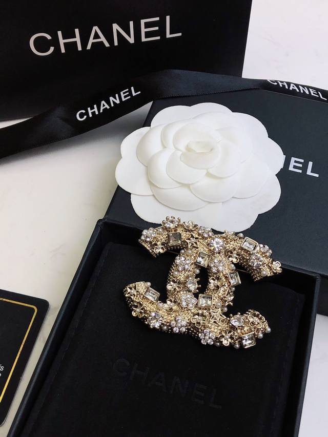 Chanel New Double C Brooch, High-End Quality, Same Material As Store, Genuine Br