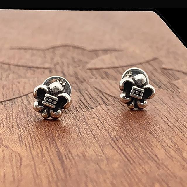 Chrome Hearts Scout Flower Ear Studs Paired With Original Earplugs, Pure Silver