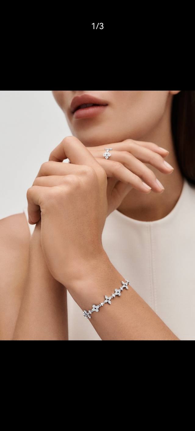 Donkey House Dentelle One Row Bracelet Showcases Exceptional Craftsmanship. Insp