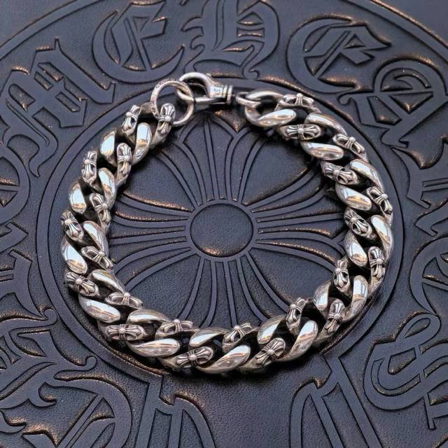 Chrome Hearts Classic Retro Half-Flower Bracelet, Top-Quality Craftsmanship! Not