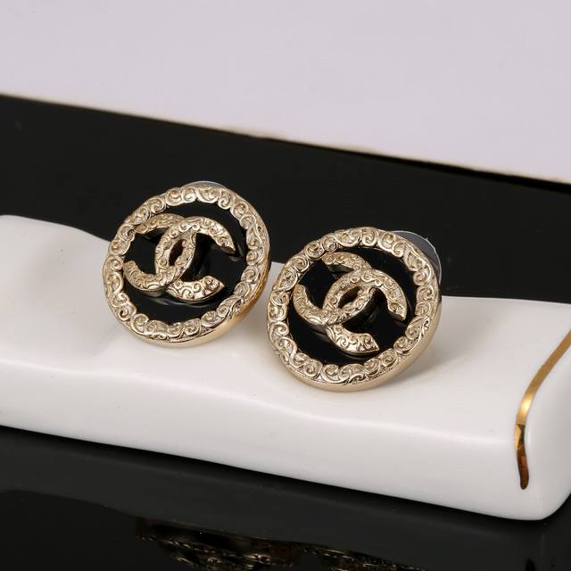 Chanel Classic Black Round Double C Stud Earrings. This Versatile Piece Is Incre