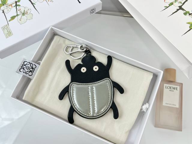 New Arrival Loewe Leather Keyring, Pendant, Car Keyring Beetles Charm Series Bee