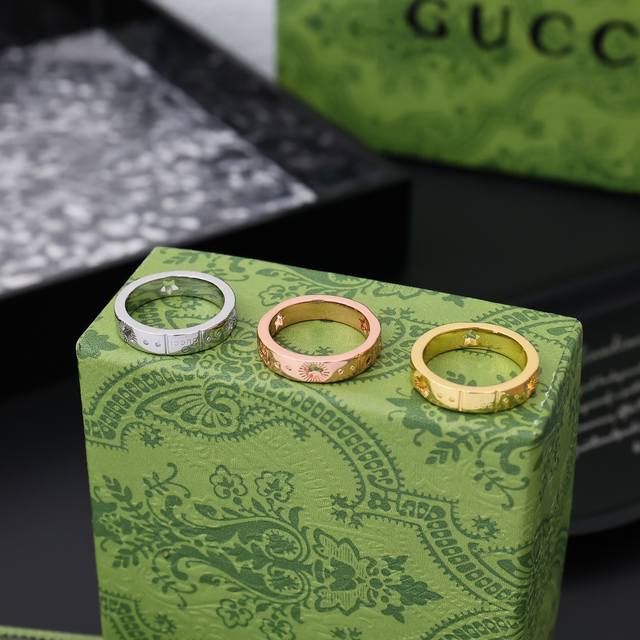 Gucci 18K Gold, Platinum, Openwork Star, Five-Pointed Star, Double G, Diamond Co
