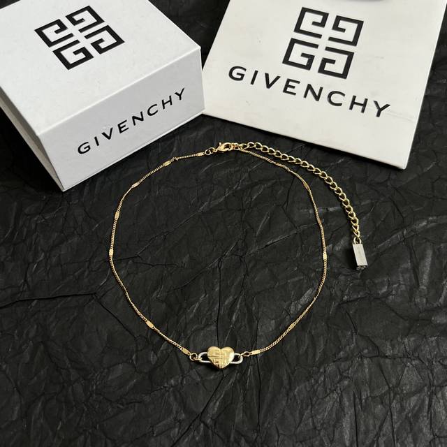 Givenchy Necklace, High-End Quality, Same Material As The Store, Exclusive Real-