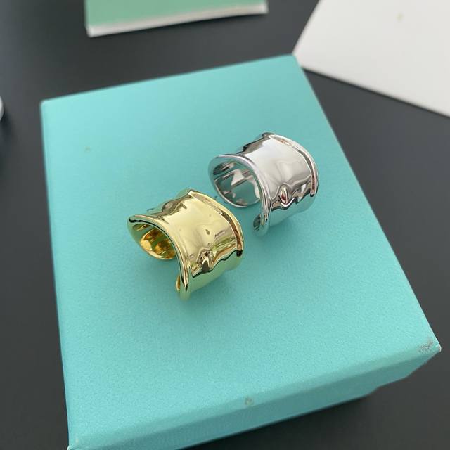 Tiffany Irregular Wide Band Ring, 6 7.8