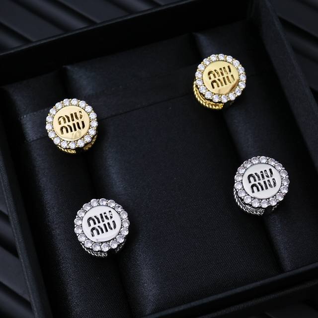 Miumiu Double-Sided Round Stud Earrings. Double-Sided Design. Absolutely Love It