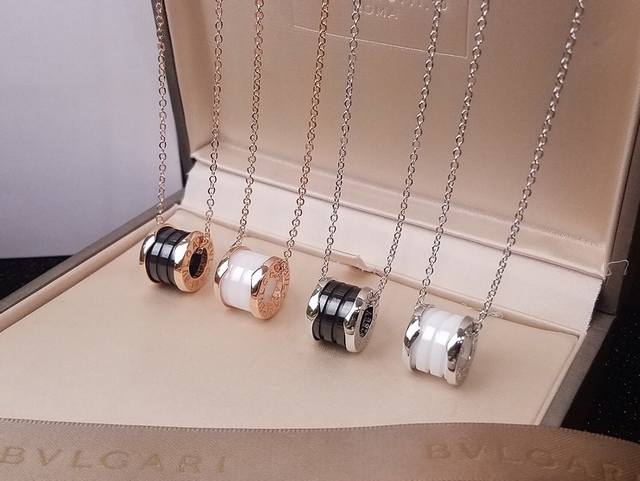 Bvlgari B.Zero1 Series Ceramic Necklace Perfectly Reproduces Store Details Class