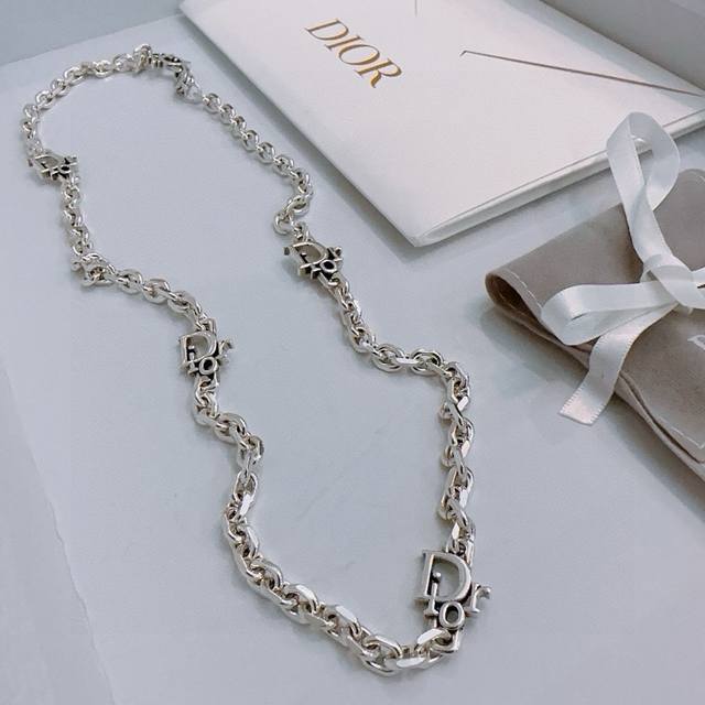 Dior New Arrival Dior Necklace Authentic Store-Quality New Design Retro Fashion