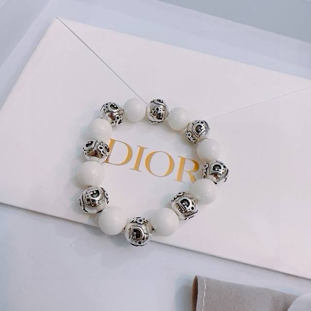 Department Store Premium Craftsmanship Version Dior Multi-Element Agate Thai Sil