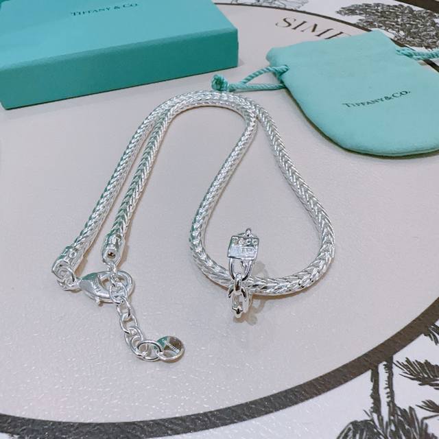 Authentic New Tiffany Necklace Tiffny&Co. Store-Quality Silver Version Celebrity