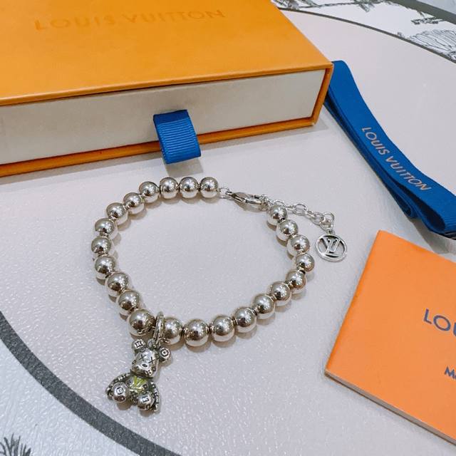 Authentic New High-Quality Louis Vuitton Lv Bracelet, Genuine Factory-Direct New