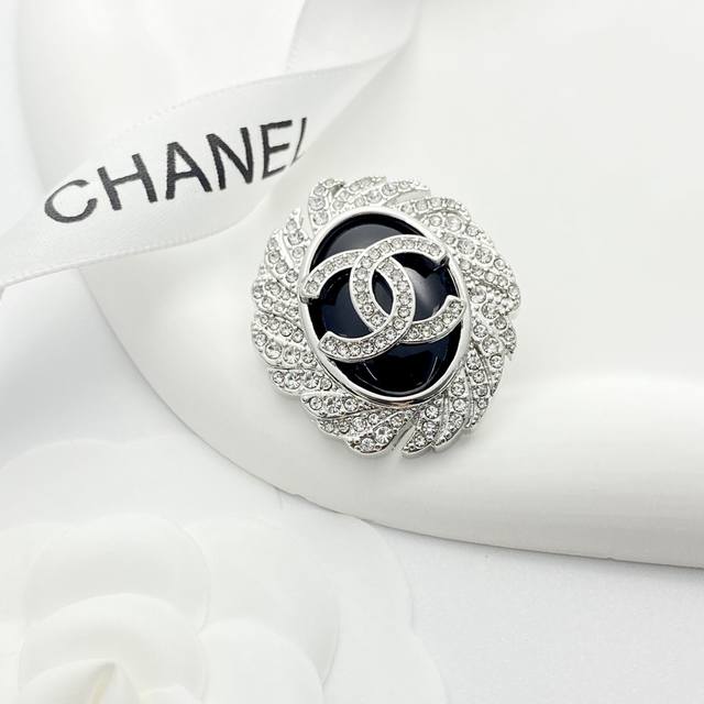 Chanel Brooch Hot-Selling New Arrival Chan 25 Black Gemstone Silver Full Diamond