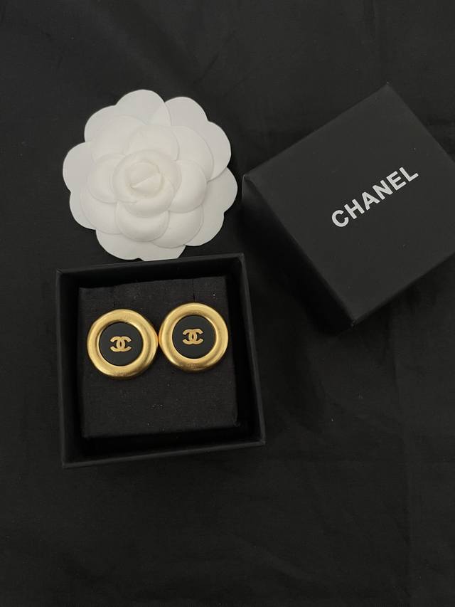 High-Quality, Details As Shown. Round Black Earrings. Must-Have Vintage Style!