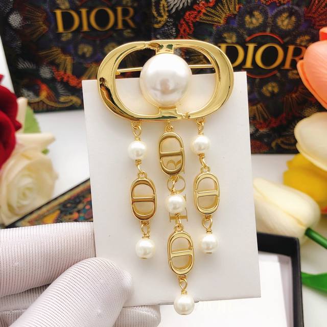 Code Dxz0056 Dior* Latest Fringe Brooch, Consistent Zp Brass Material