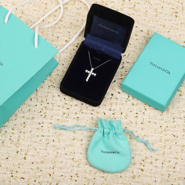 206409 We Offer Cross Necklaces, Customizable With 18K Real Gold And Diamonds. W