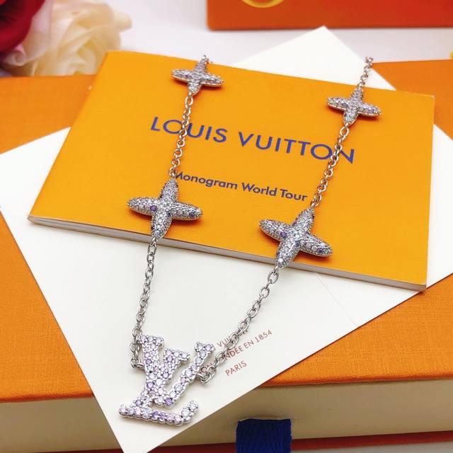 Code Lxl0068 Lv* Latest Diamond-Studded Color Diamond Necklace, Zp Brass Materia