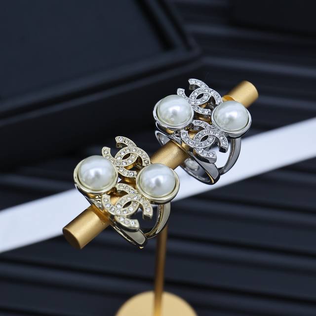 Chanel25S Summer Square Pearl Letter Ring So Beautiful! The Combination Of Cryst