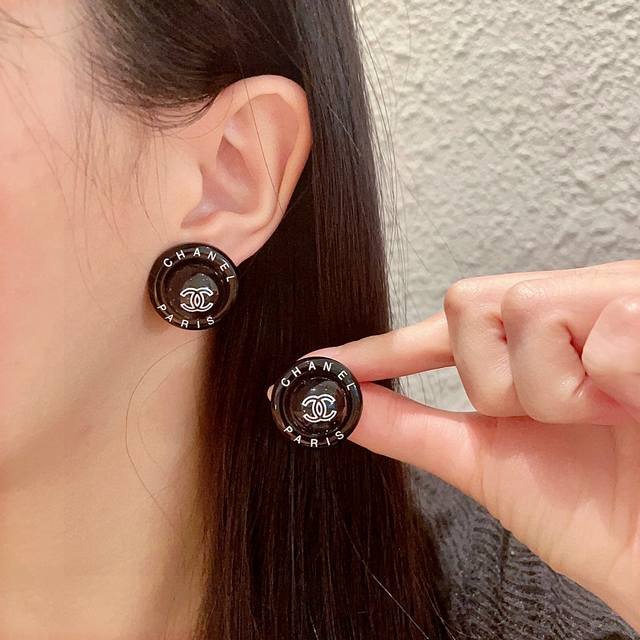 Chanel Round Letter Double C Earrings