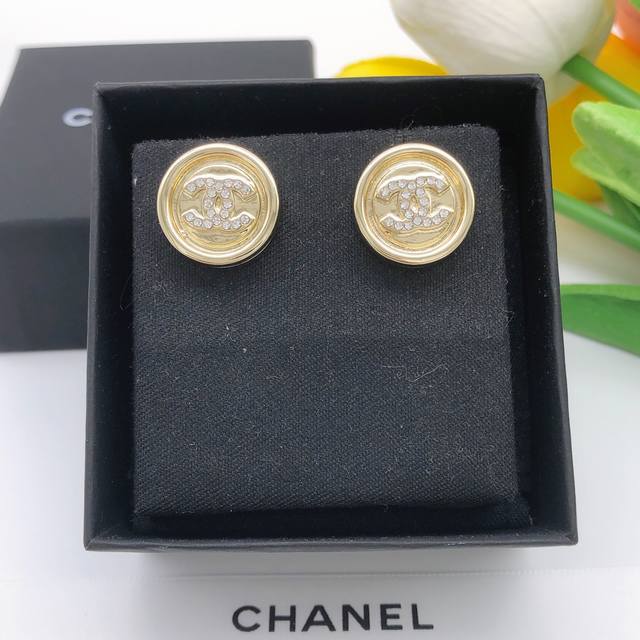 Model No. Xed0616 New Arrival Early Spring New Style Light Gold Double C Diamond