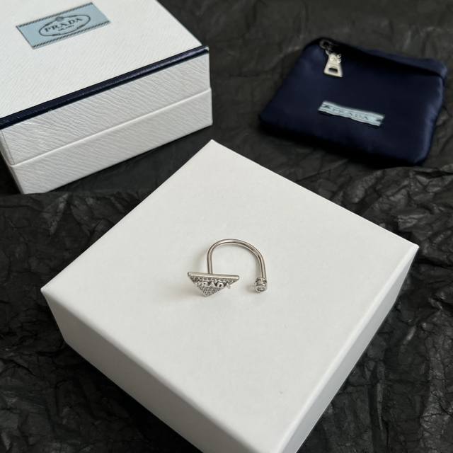 Inverted Triangle Snake Ring Grab One Before It Sells Out! The Bright Gold Gives