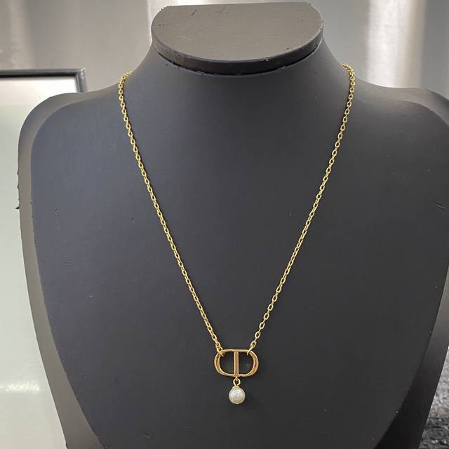 Code N342 Necklace Bestseller Now Available, Exclusive High-End Quality, Authent