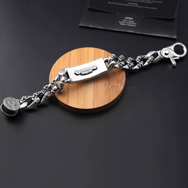 Krosin Cross Lobster Clasp Bracelet