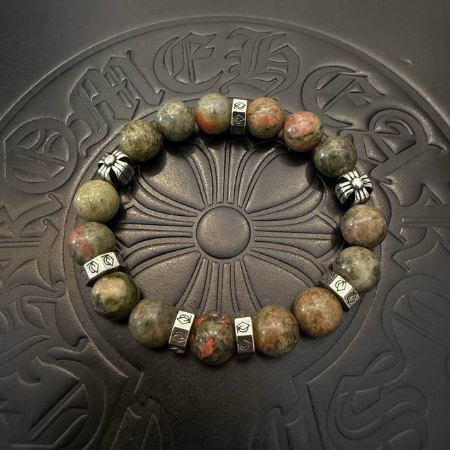 New Arrival, Boutique Quality Chrome Hearts Classic Retro Multi-Element Bracelet