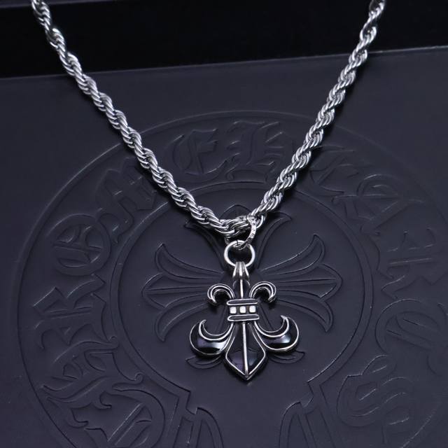 Chrome Hearts Necklace, Twisted Chain Chrome Hearts Necklace With Unique Floral