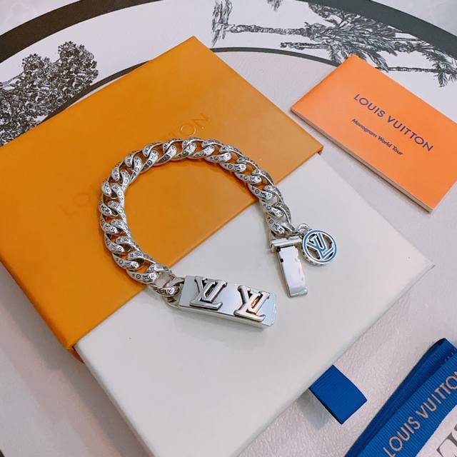 Authentic New High-Quality Louis Vuitton Lv Bracelet, Genuine Factory-Direct New