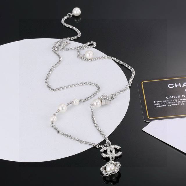 Chanel New Camellia Necklace With A Halo Effect, This Is The Ultimate Choice For