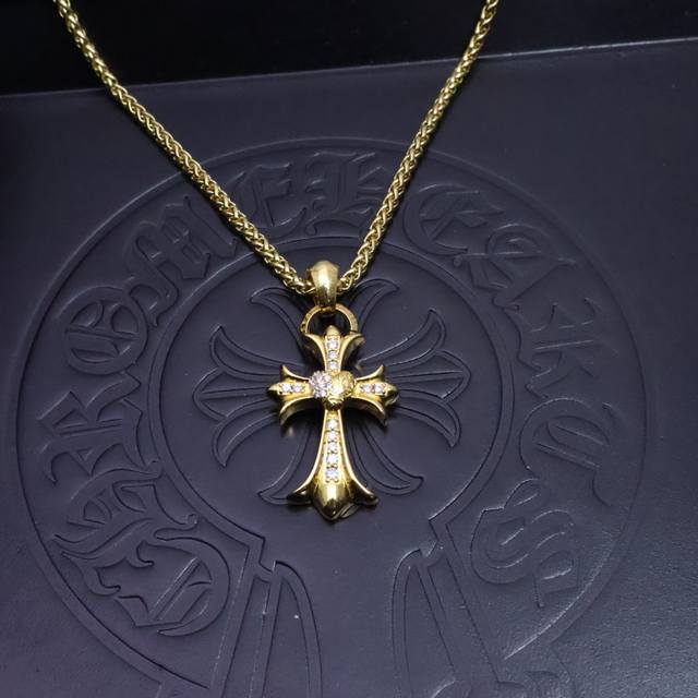 Best Seller Recommendation] Croce Heart Gold-Colored Necklace, The Latest Croce