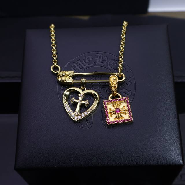 New Arrival] Chrome Hearts Necklace, Brooch Chain With Unique Pattern Design Sty