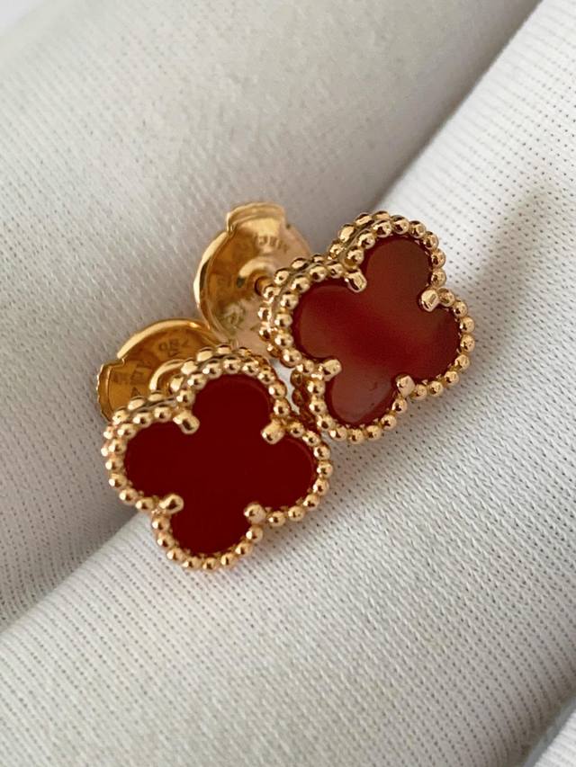 Gold-Plated Vca Rose Gold Red Agate Four-Leaf Clover Ear Studs