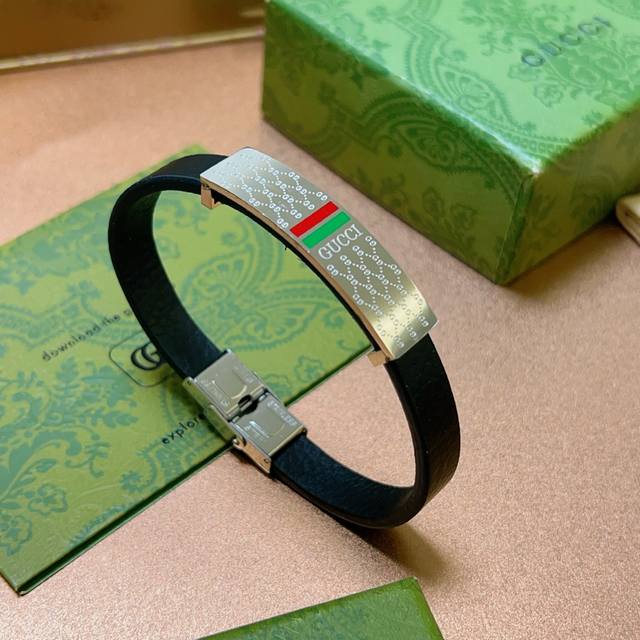 New Arrival: Gucci Hand Strap Bracelet Latest Model, Pure Handmade Top-Grain Lea