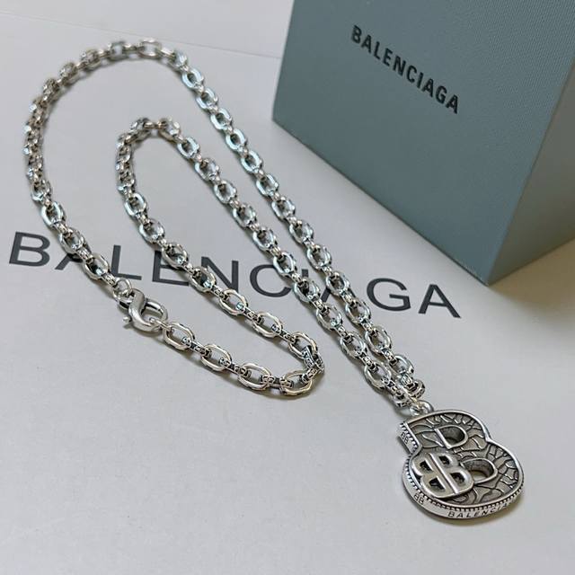 Authentic New Arrival Balenciaga Necklace Balenciaga New Necklace, Identical To