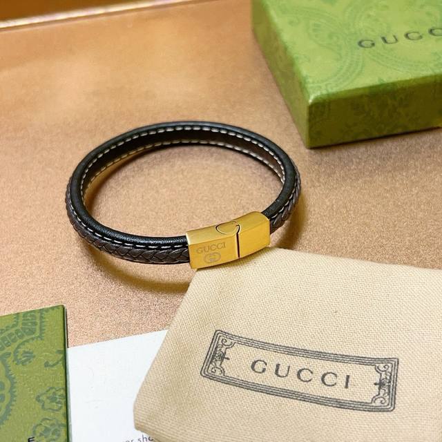 New Release: Gucci Bracelet And Wristband Latest Model, Handmade From Genuine Le