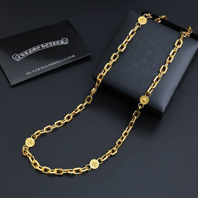 Super Stylish Latest Model Croxin. Factory Direct Sales. Authentic 1:1 Replica.